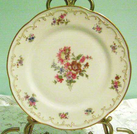 TIR494 Luncheon Plate
