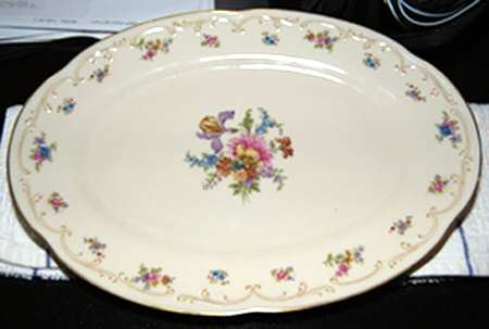 TIR494 14" Oval Serving Platter