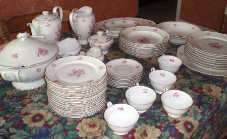 TIR503 Footed Cup & Saucer Set