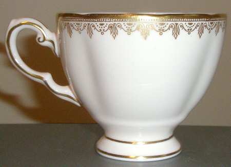7065h Footed Cup