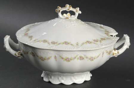 TRV524 Tureen &  Lid