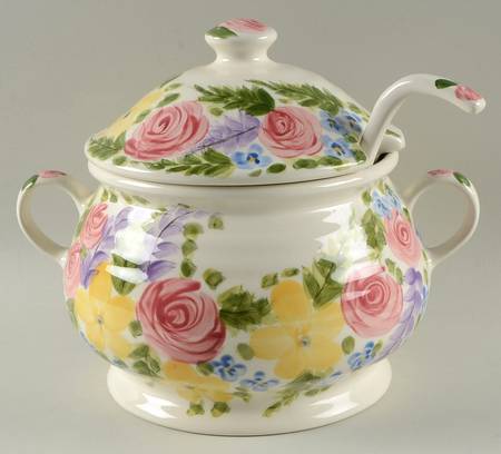 Jardine Tureen & Lid w/Ladle
