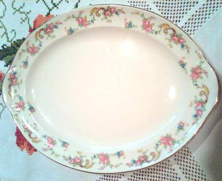 TST929 11" Oval Serving Platter