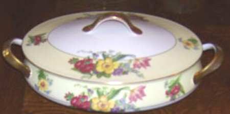 17715 Oval Covered Vegetable