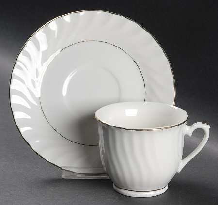 TTO16 Footed Cup & Saucer Set