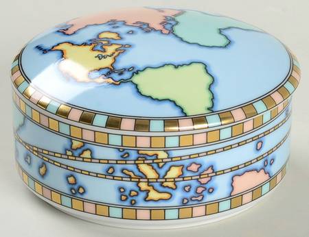 World Discovery 4" Round Box & Lid