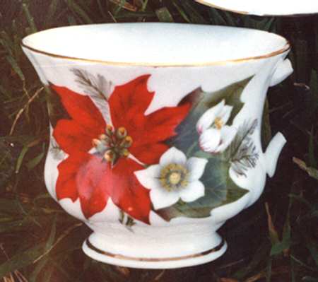 TWN6 Footed Cup