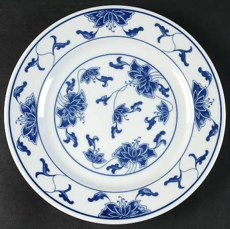 0517 Luncheon Plate