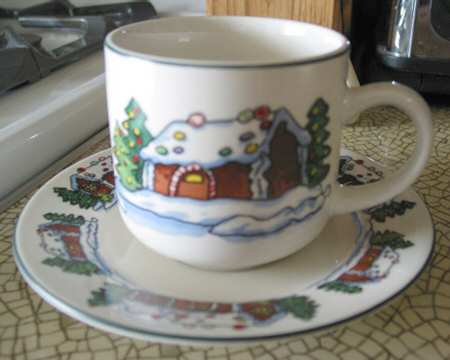TTO17 Flat Cup & Saucer Set