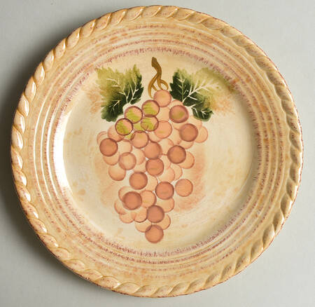 Vintage Grape (Scalloped) Salad Plate