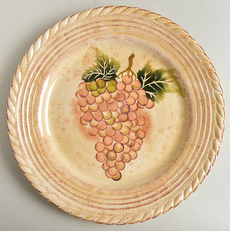 Vintage Grape (Scalloped) Dinner Plate