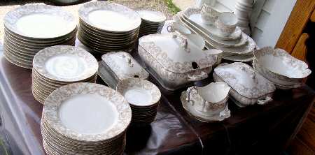 TRV665 Tureen &  Lid