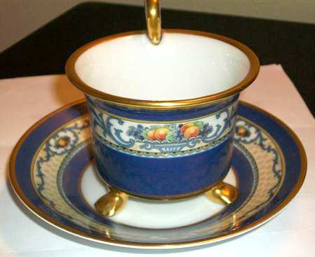 3492 Footed Cup & Saucer Set