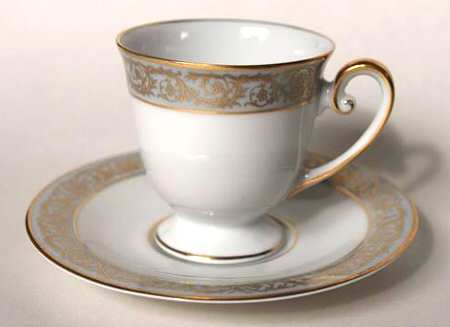 TIR549 Footed Cup & Saucer Set
