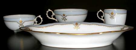 TIC86 9" Oval Vegetable Bowl
