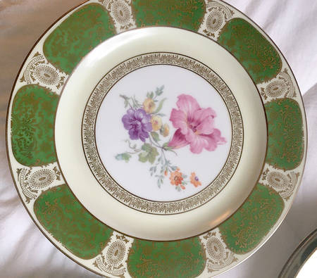 TIR555 Dinner Plate