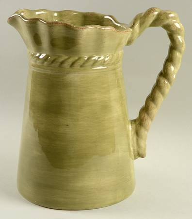 Lucca Green 96 Oz Pitcher