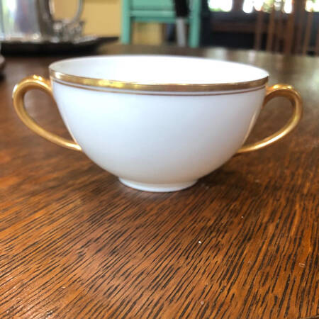 228 Flat Bouillon Cup