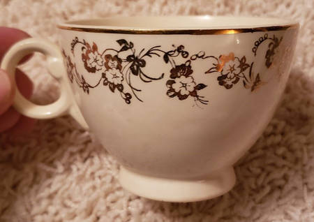 TST965 Footed Cup