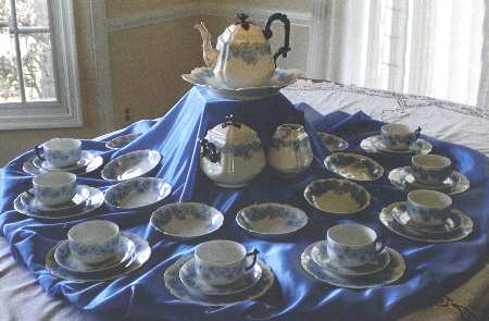Cornflowers Flat Cup & Saucer Set