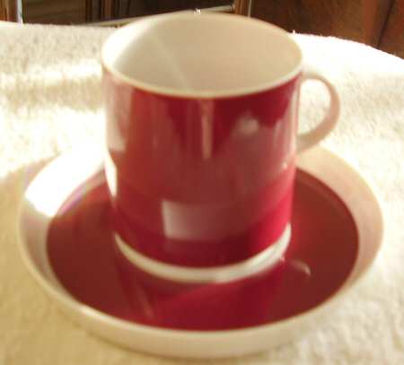 Maroon Flat Cup & Saucer Set