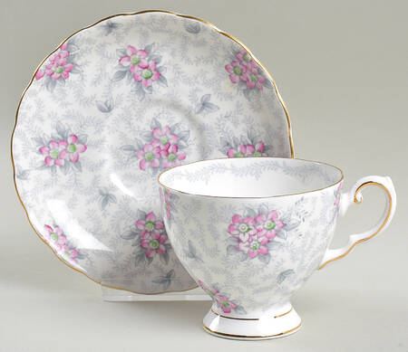 510H Footed Cup & Saucer Set