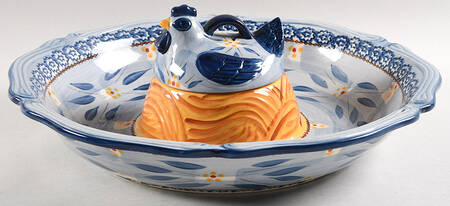 Old World Blue Chip & Dip with Lid