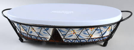 Old World Blue 14" Oval Divided Baker W/Metal Stand,Trivet& Cover