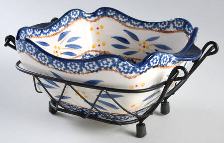 Old World Blue 1 Qt Square Bake & Serve Bowl with Metal Stand
