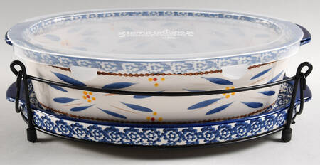 Old World Blue 13" Oval Baker w/Plastic Lid, Lid-It & Metal Stand