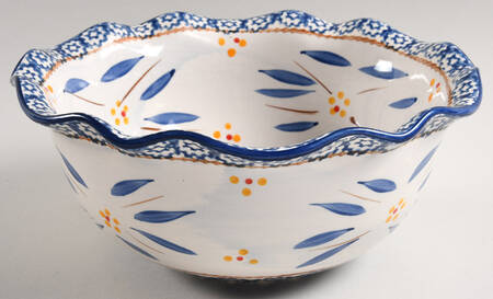 Old World Blue 9" Scalloped Bowl