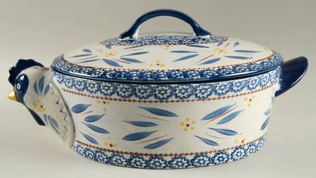 Old World Blue 2.5 Qt Oval Covered Casserole