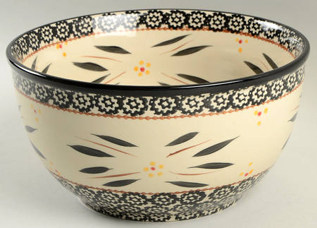 Old World Black 9" Mixing Bowl