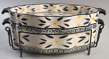 Old World Black 14" Oval Scalloped Baker & Lid-It w/Metal Stand