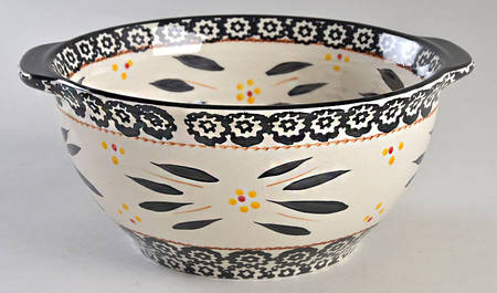 Old World Black 9" Mixing Bowl