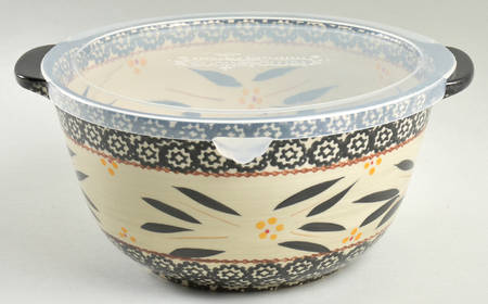 Old World Black 10" Mixing Bowl & Plastic Lid