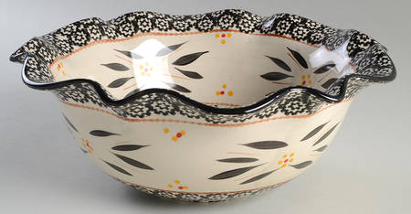 Old World Black Scalloped Serving Bowl