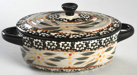 Old World Black 9 Oz Individual Oval Casserole & Lid
