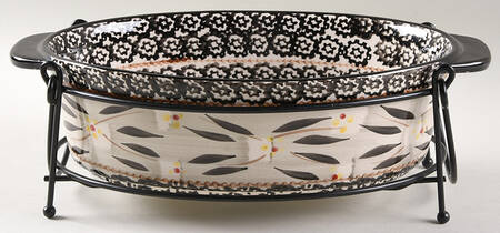 Old World Black 12" Oval Baker with Metal Stand