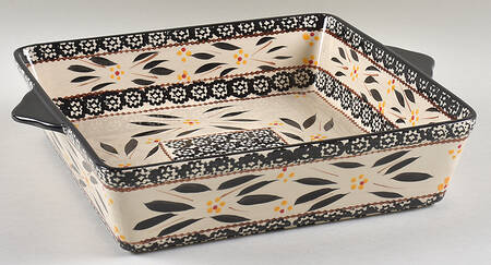 Old World Black 13' Square Baker