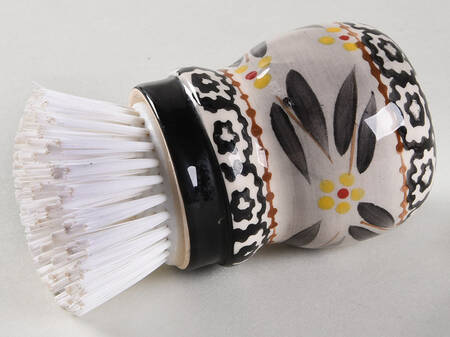 Old World Black Scrub Brush for Soap & Scrub Set
