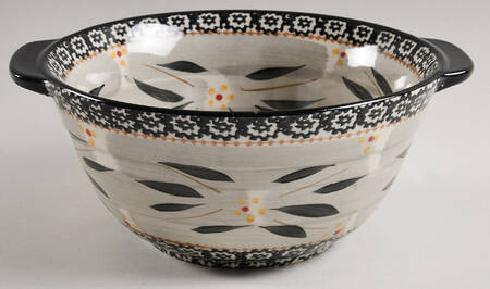 Old World Black 9" Handled Round Serving Bowl