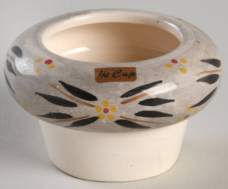 Old World Black 1/4 Cup Measuring Cup for Figural Set