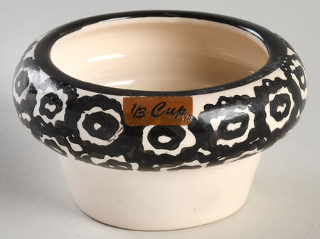 Old World Black 1/3 Cup Measuring Cup for Figural Set