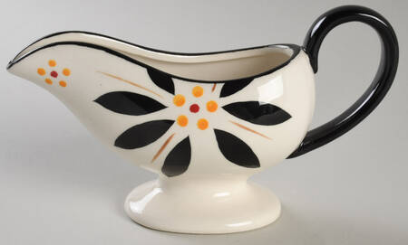 Old World Black Gravy Boat & Underplate