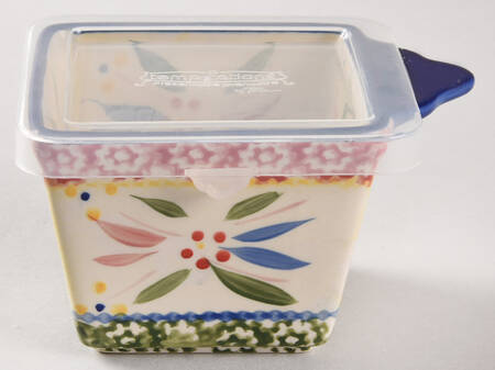 Old World Confetti Individual Square Baker & Plastic Lid by Temp-Tations