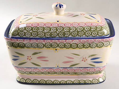 Old World Confetti Bread Box & Lid