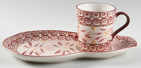 Old World Cranberry Snack Plate & Cup Set by Temp-Tations