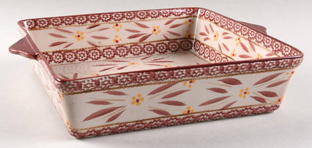 Old World Cranberry 13' Square Baker