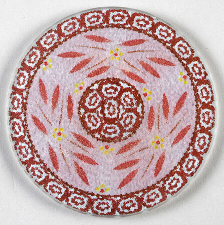 Old World Cranberry Round Glassware Trivet